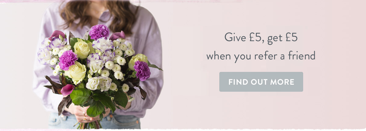 Refer a friend and earn &pound;5 today!