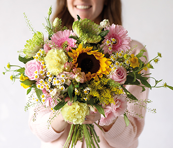 Photo for the journal post: Plants with benefits: why do flowers make us happy?